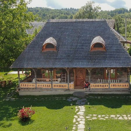 Casa Din Susani Calinesti  Екстер'єр фото